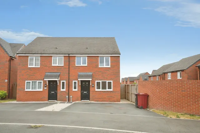 Piper Street, Shirebrook, Mansfield, Derbyshire, NG20, photo 1