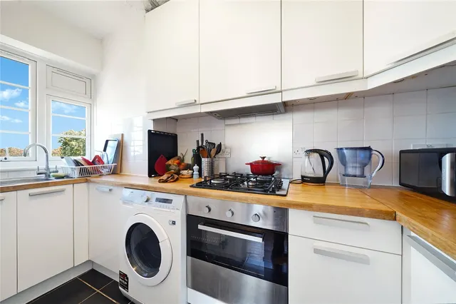 West End Lane, West Hampstead, NW6, photo 3