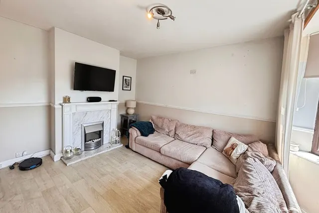 Photo 3 — Torkington Avenue, Pendlebury, Manchester,, M27
