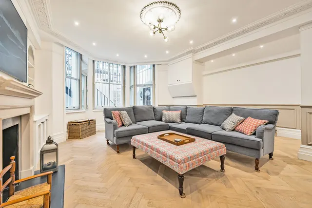 53c Cornwall Gardens, London, photo 1
