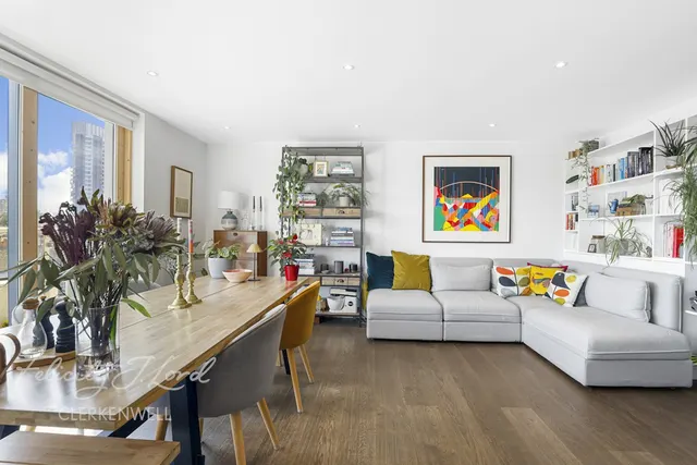 Prestwood Street, London, photo 2