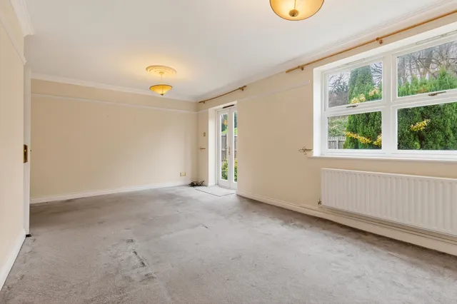 Photo 2 — Cedarwood Place, Lancaster