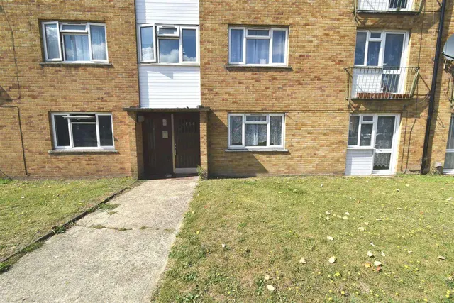 Princes Avenue, Dartford, DA2, photo 1