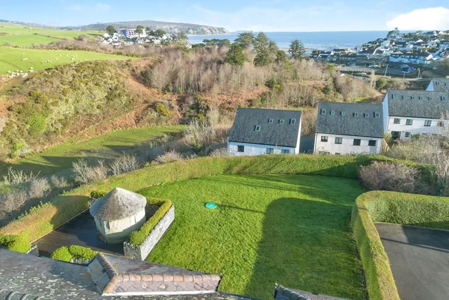Abersoch, LL53, photo 2
