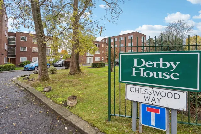 Derby House, Pinner, HA5, photo 2