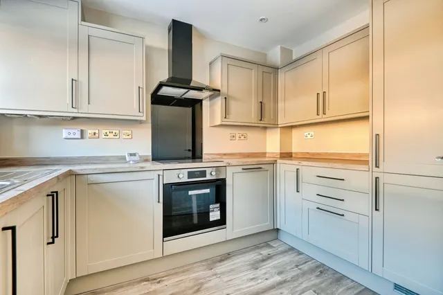 Brookdale Grove, Sheldon, B26, photo 3
