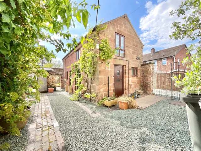 Red Bank Road, Market Drayton, TF9, photo 2