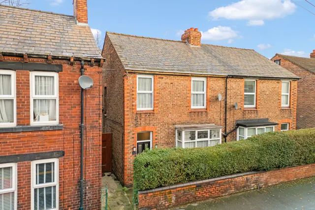 Ivy Street, Runcorn, Runcorn, WA7 5NU, photo 1