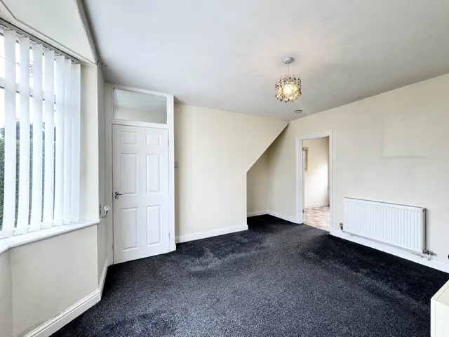 Photo 2 — Blackbrook Road, St Helens