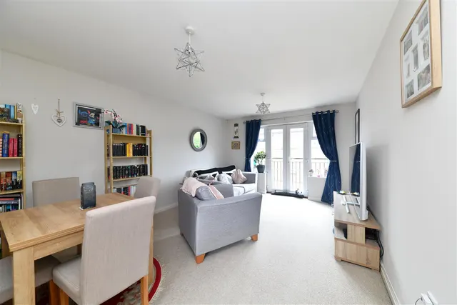 Photo 2 — Fairfield Crescent, Stevenage, SG1 6GF