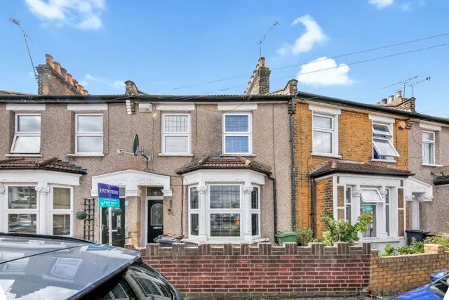 Eustace Road, Chadwell Heath, RM6, photo 1