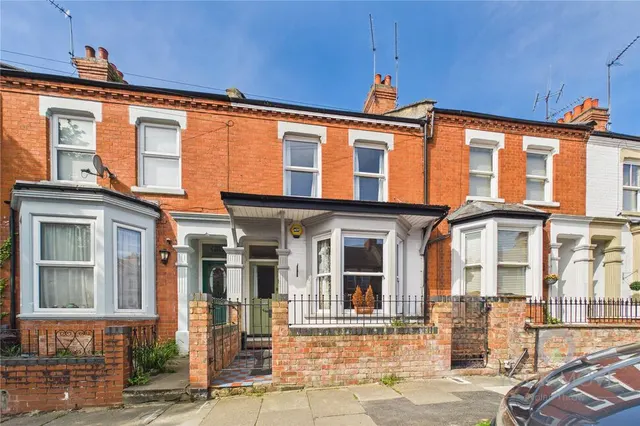 Bostock Avenue, Abington, Northampton, NN1, photo 1