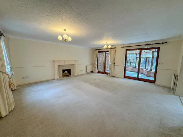 Forest End, Kennett, CB8, photo 2