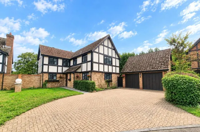 Forest End, Kennett, CB8, photo 1