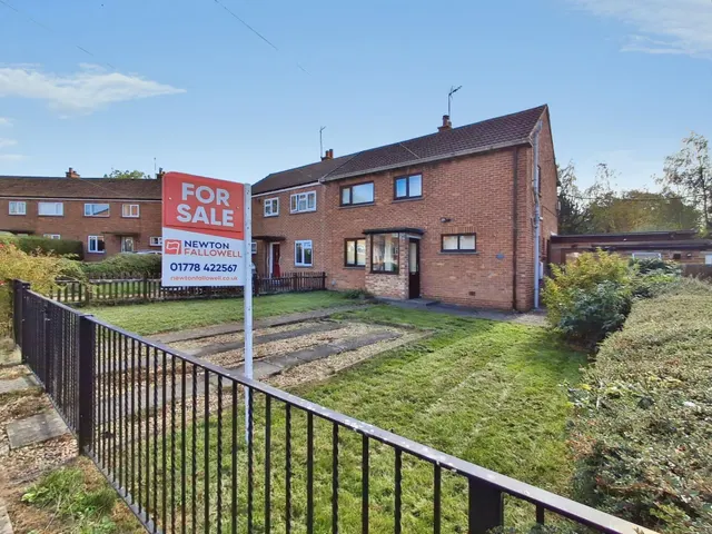 Coronation Road, Corby Glen, NG33, photo 1