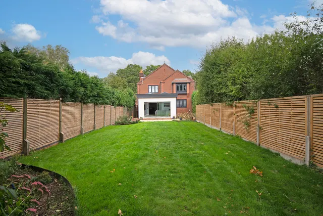 Shernal Green, Droitwich Spa, WR9, photo 2