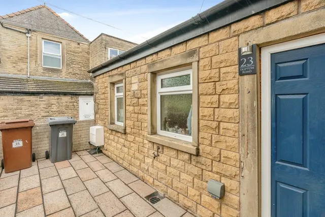 Skipton Road, Barnoldswick, BB18, photo 2