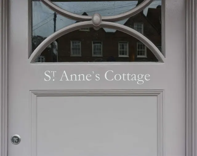 High Street, Lewes, photo 3