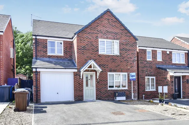 Spitfire Road, Sheffield, S13, photo 1