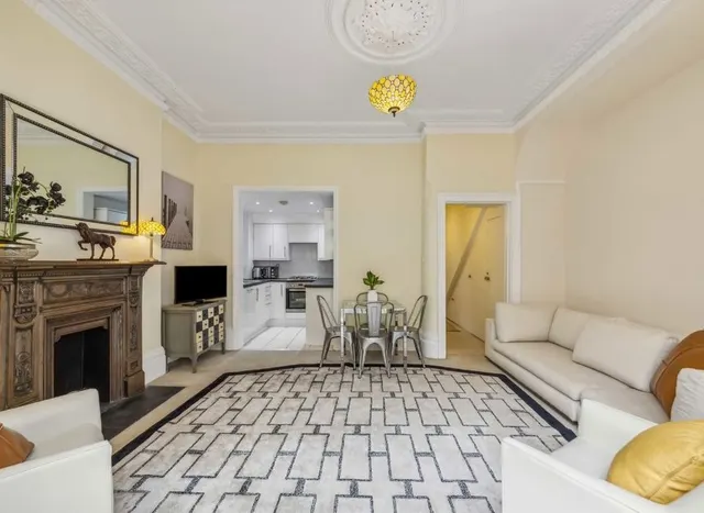 Barton Road, West Kensington, W14, photo 3
