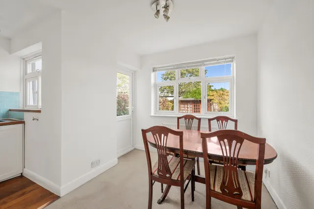 Aragon Road, Morden, SM4, photo 3