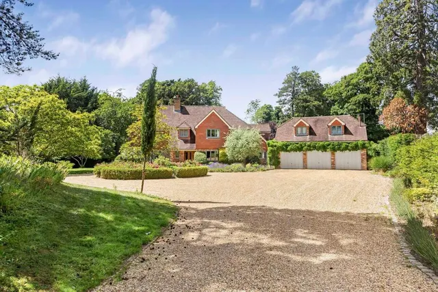 Parkside, Henley-on-Thames, RG9, photo 3