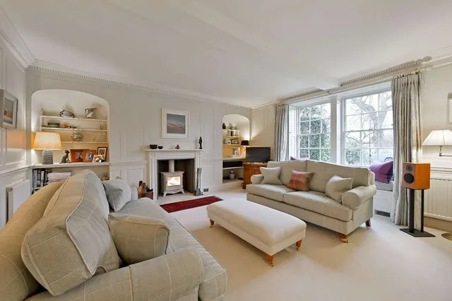 Photo 2 — Woodgreen, Witney, Oxfordshire, OX28 1DQ