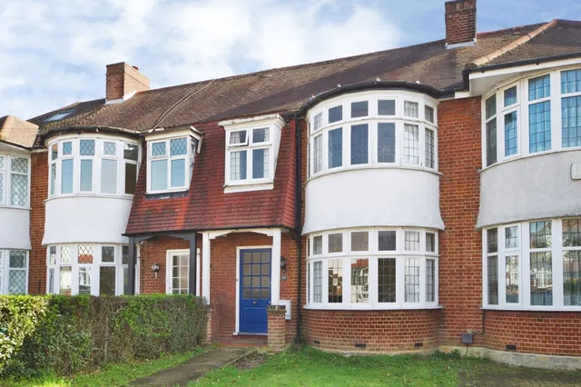Arlington Road, London, N14, photo 1