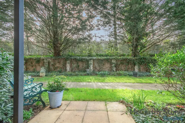 St. Georges Road, Cheltenham, GL50, photo 3