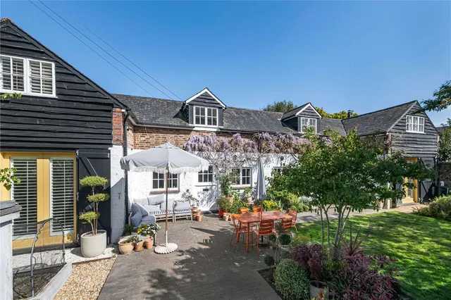 Trinity Road, Hurstpierpoint, Hassocks, West Sussex, BN6 9UY, photo 1