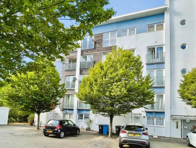 Acorn Avenue, Poole, BH15, photo 1