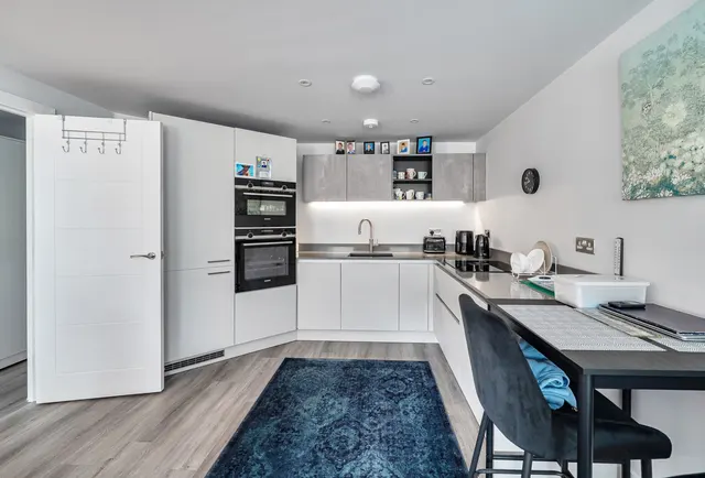 Photo 2 — Bath Road, Cheltenham, GL53 7LS