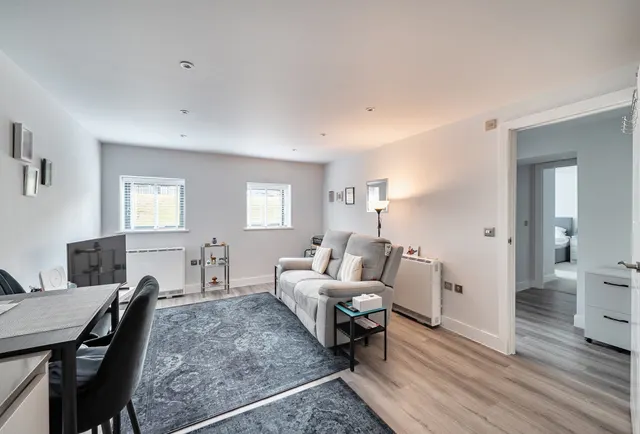 Photo 3 — Bath Road, Cheltenham, GL53 7LS