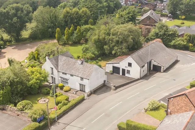 Wigan Road, Shevington, WN6, photo 3
