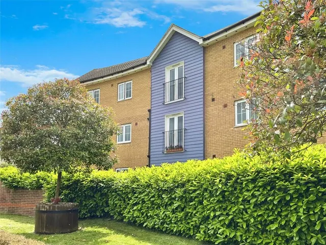 Lucerna Court, Bradbrook Drive, Kent, DA3, photo 1