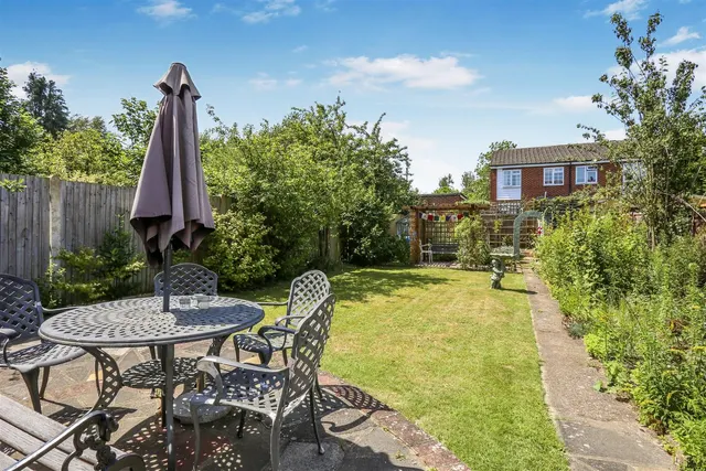 Queens Acre, Cheam Village, SM3, photo 3