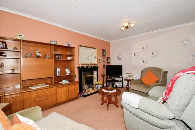 Buckfast Close, Wigston, LE18, photo 2