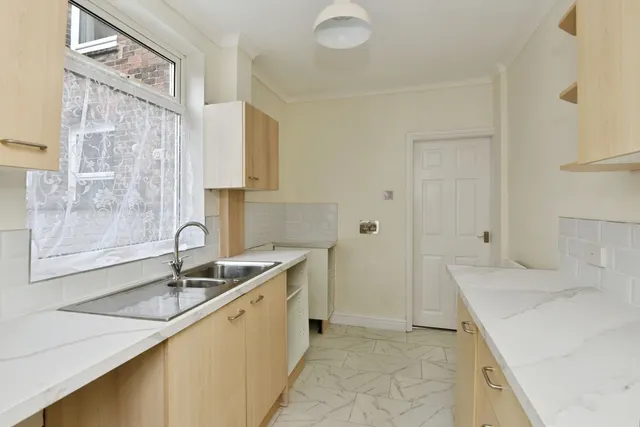 Taylor Street, Stoke-on-Trent, ST6, photo 3