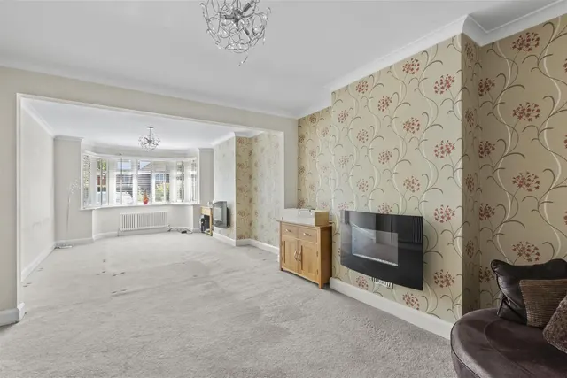 Cressex Road, High Wycombe, HP12, photo 2