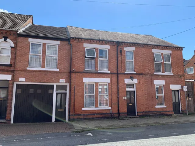 Leopold Street, LOUGHBOROUGH, photo 1