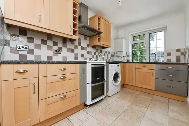 Bishops Close, Basildon, Essex, SS13, photo 1