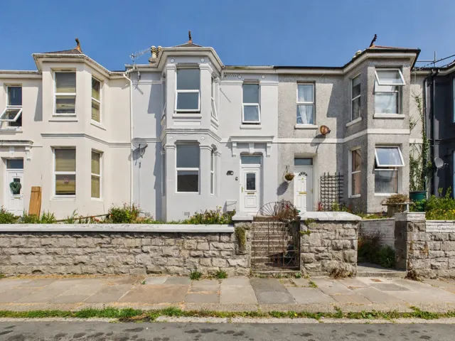 Edith Avenue, St Judes, Plymouth, photo 1