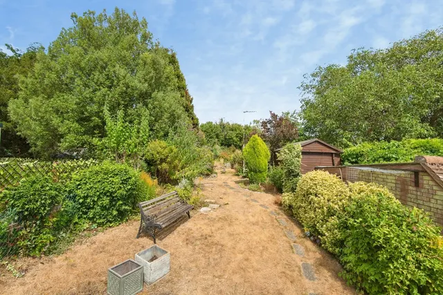 Photo 2 — Whitehill Road, Hitchin, Hertfordshire, SG4