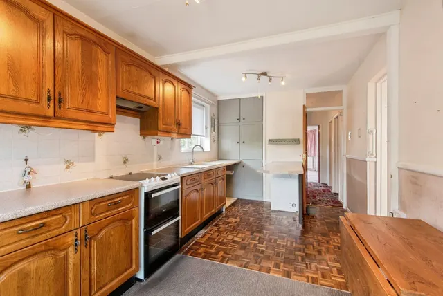 Photo 3 — Whitehill Road, Hitchin, Hertfordshire, SG4