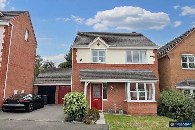 Upton Drive, Maple Park, CV11, photo 1