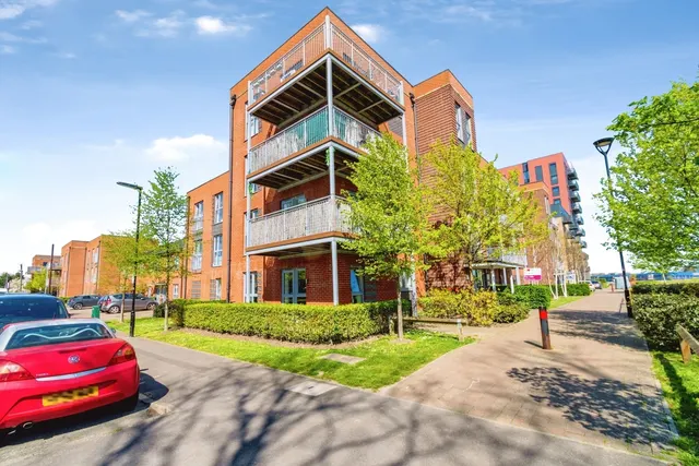 Meridian Way, Southampton, SO14, photo 1