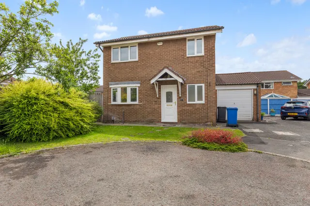 Holyhead Close, Callands, Warrington, Warrington, WA5 9RN, photo 1
