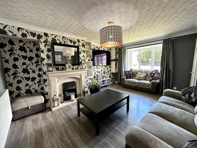 Photo 3 — Sheldon Avenue, Wednesbury, WS10