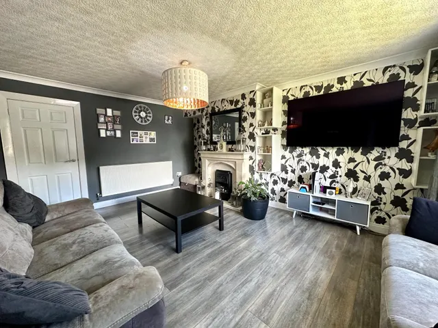 Photo 2 — Sheldon Avenue, Wednesbury, WS10