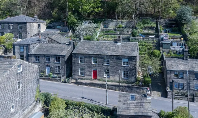 Southcliffe House, HebdenBridge, HX7, photo 2